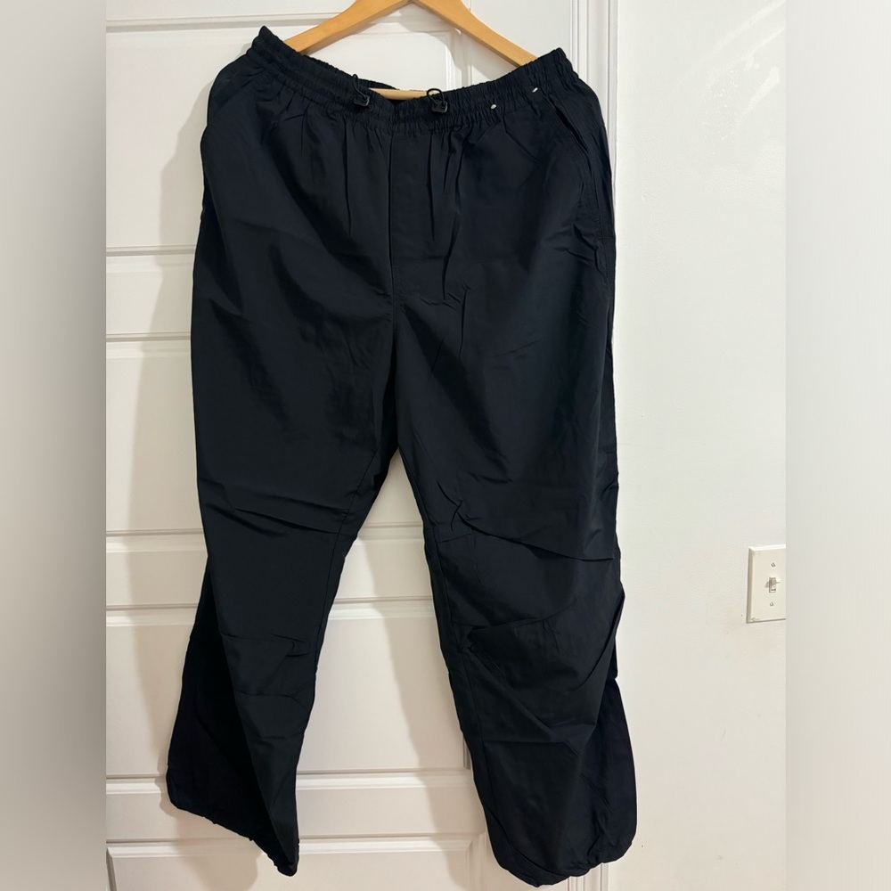 Uniqlo Women’s Parachute Pants